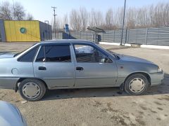 Сүрөт унаа Daewoo Nexia