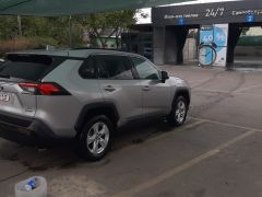 Сүрөт унаа Toyota RAV4