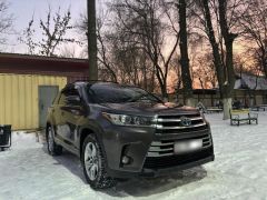 Сүрөт унаа Toyota Highlander