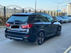 Photo of the vehicle BMW X5