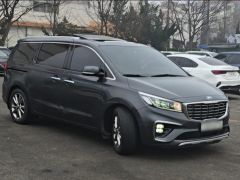 Фото авто Kia Carnival