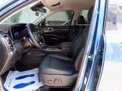 Photo of the vehicle Kia Sorento