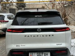 Сүрөт унаа Nissan Pathfinder