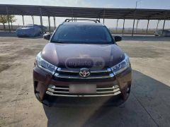 Photo of the vehicle Toyota Highlander