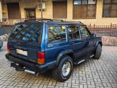 Сүрөт унаа Jeep Cherokee