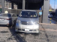 Photo of the vehicle Toyota Alphard