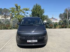 Фото авто Hyundai Staria