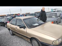 Photo of the vehicle Audi 80