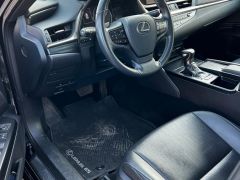 Сүрөт унаа Lexus ES