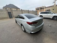 Photo of the vehicle Hyundai Sonata