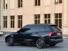 Сүрөт унаа BMW X7