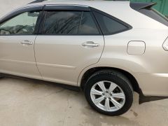 Photo of the vehicle Lexus RX