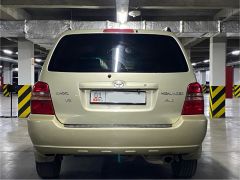 Сүрөт унаа Toyota Highlander