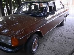 Фото авто Mercedes-Benz W123