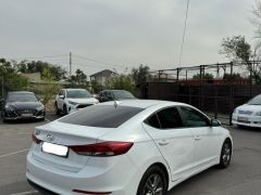 Photo of the vehicle Hyundai Elantra