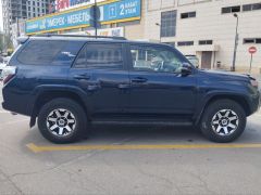 Photo of the vehicle Toyota 4Runner