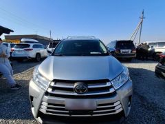 Сүрөт унаа Toyota Highlander