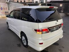 Фото авто Toyota Estima