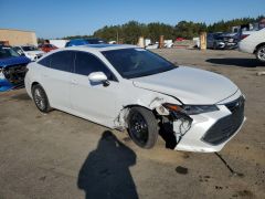 Photo of the vehicle Toyota Avalon