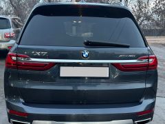 Фото авто BMW X7