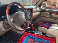 Сүрөт унаа Lexus LX