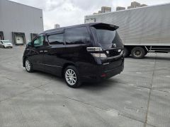 Фото авто Toyota Alphard