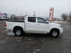 Сүрөт унаа Toyota Hilux