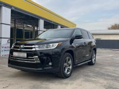 Сүрөт унаа Toyota Highlander