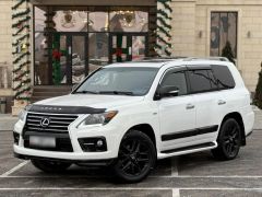 Photo of the vehicle Lexus LX