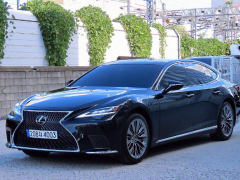 Фото авто Lexus LS