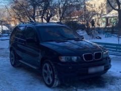 Photo of the vehicle BMW X5