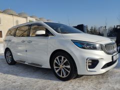 Фото авто Kia Carnival