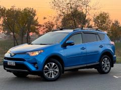 Сүрөт унаа Toyota RAV4