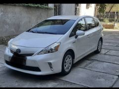 Сүрөт унаа Toyota Prius v (+)