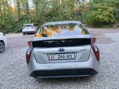 Фото авто Toyota Prius