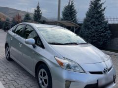 Сүрөт унаа Toyota Prius