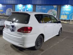 Photo of the vehicle Toyota Ipsum