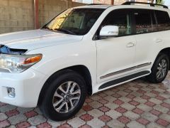 Сүрөт унаа Toyota Land Cruiser