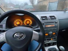 Сүрөт унаа Toyota Corolla