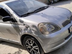 Сүрөт унаа Toyota Yaris