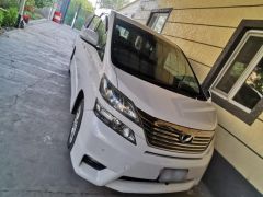 Сүрөт унаа Toyota Vellfire