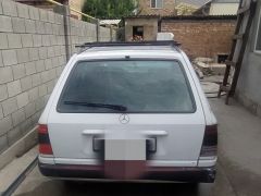 Photo of the vehicle Mercedes-Benz W124