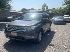 Сүрөт унаа Toyota Highlander