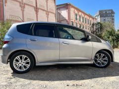 Фото авто Honda Fit