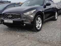 Photo of the vehicle Infiniti FX