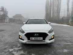 Photo of the vehicle Hyundai Sonata