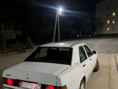 Сүрөт унаа Mercedes-Benz 190 (W201)