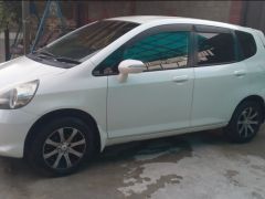 Photo of the vehicle Honda Fit