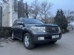 Фото авто Toyota Land Cruiser