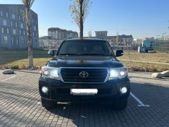 Сүрөт унаа Toyota Land Cruiser